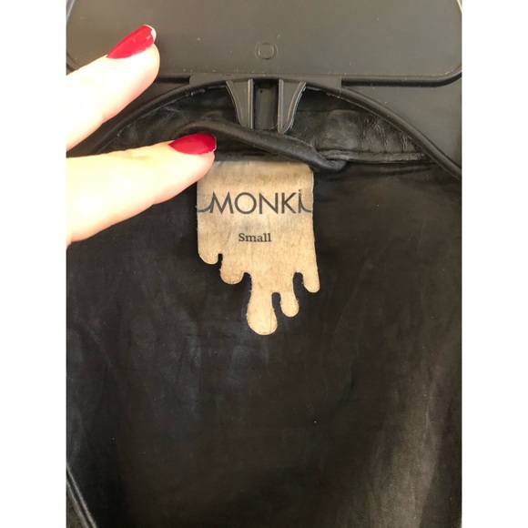 Favorite leather jacket! - Picture 4 of 4